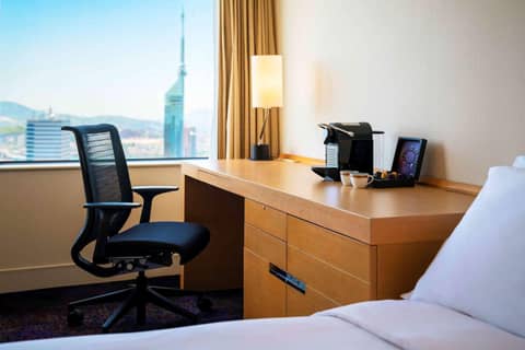 Hilton Fukuoka Sea Hawk — photo 4