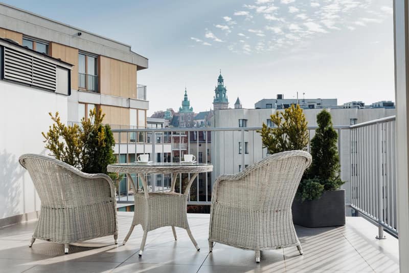 Hotel 32 Kraków Old Town — balance & terrace