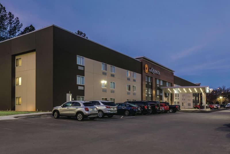 La Quinta by Wyndham Atlanta Midtown - Buckhead — building