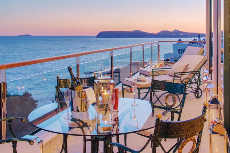 Royal Princess Hotel — balance & terrace