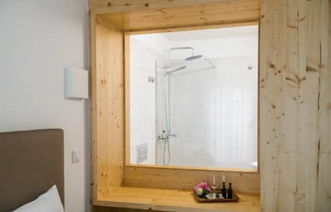 Ribeiredge Guest House — bathroom
