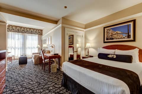 Gaslamp Plaza Suites — photo 6