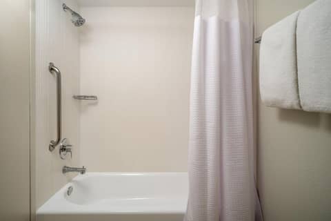 Courtyard by Marriott - Naples — photo 6