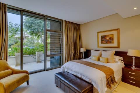 Mountain Marina Luxury Apartments — photo 5