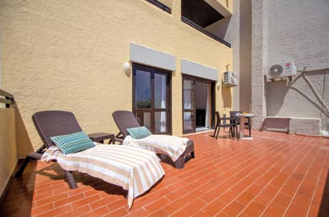 Turial Old Town Ocean View — balance & terrace