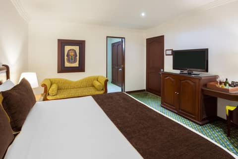 Hotel Embassy Park — photo 4