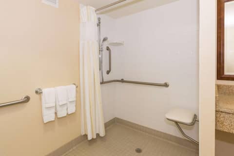 Hilton Garden Inn Buffalo Airport — photo 9