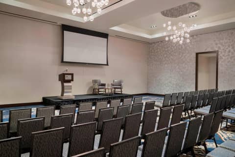 Buffalo Marriott at LECOM HARBORCENTER — photo 8