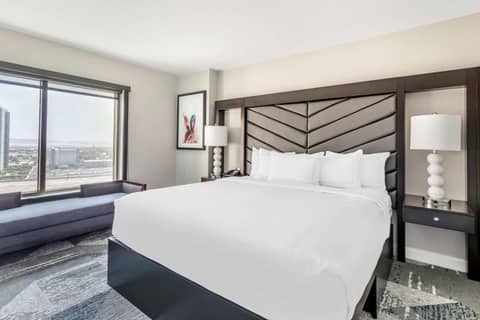 Hilton Grand Vacations Club on the Las Vegas Strip — photo 4