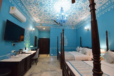Umaid Farm Resort- A Legacy Vintage Stay In Jaipur — photo 3