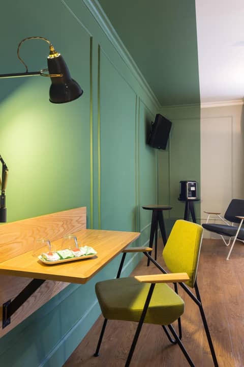 Hôtel Silky by HappyCulture — hotel room