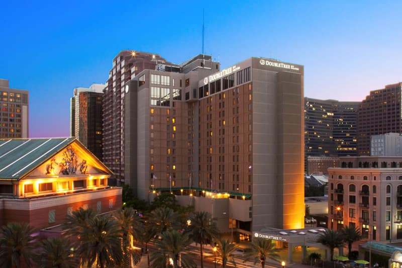 DoubleTree by Hilton New Orleans — building