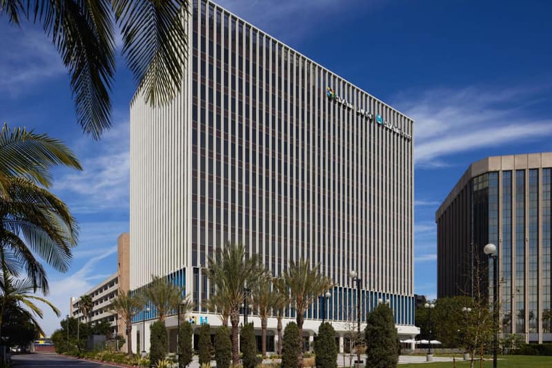 Hyatt Place LAX/Century BLVD — building