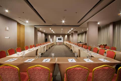 Neo Hotel Tendean Jakarta by ASTON — photo 6