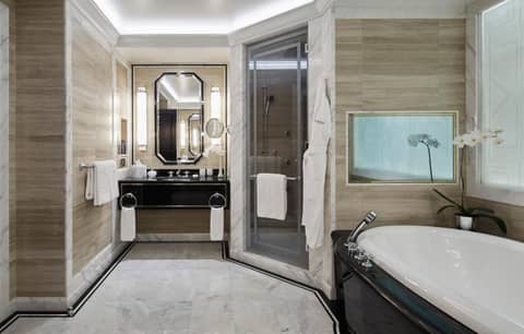 The Peninsula New York — bathroom