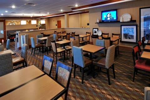 Hampton Inn Denver West Federal Center — photo 5
