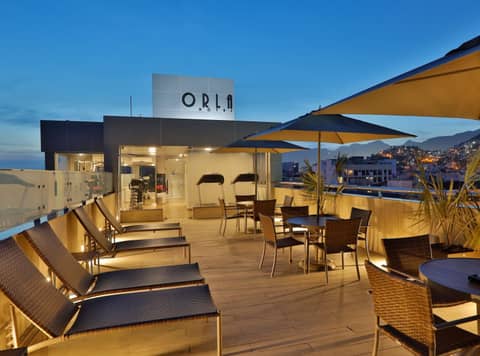 Orla Copacabana Hotel — roof