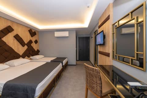 Fly And Stay Airport Hotel — photo 6