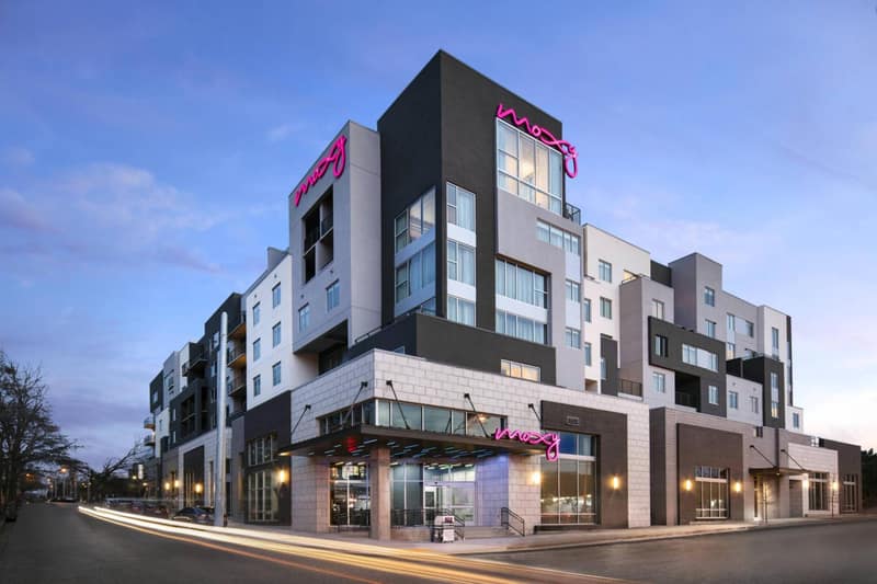 Moxy Nashville Vanderbilt Area — building
