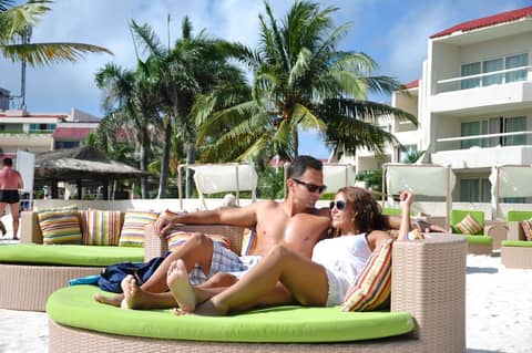 Ocean Spa Hotel – All Inclusive — human