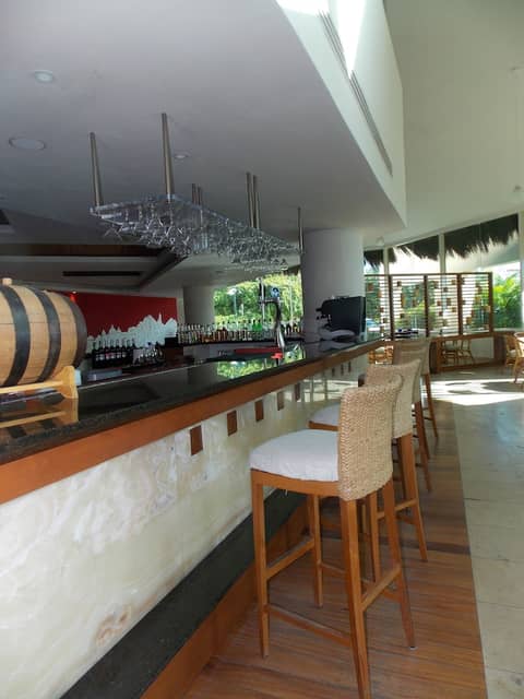 Ocean Spa Hotel – All Inclusive — dining