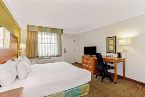 La Quinta Inn by Wyndham Orlando Airport West — photo 5