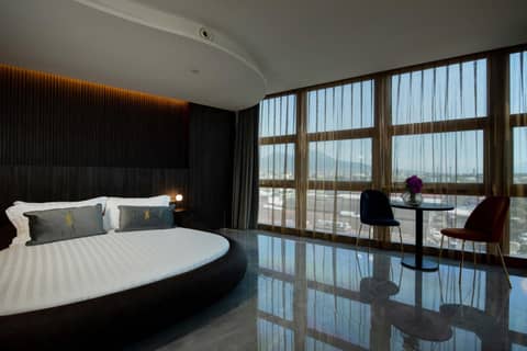 Gold Tower Lifestyle Hotel — photo 8
