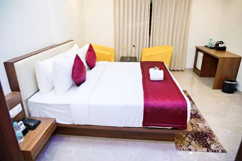 Villa Grand Hotel Near Kempegowda International Airport — photo 5