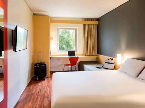 Ibis Monterrey Valle — photo 4
