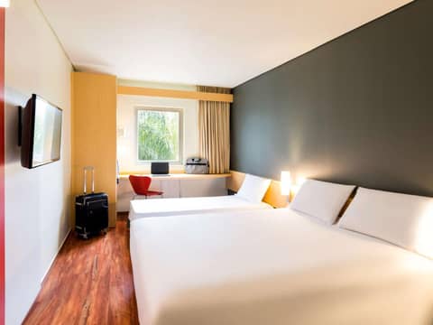 Ibis Monterrey Valle — photo 7