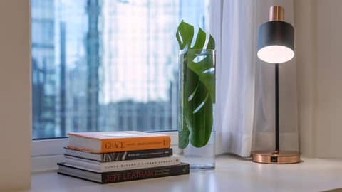 Oaks Melbourne on Collins Suites — room