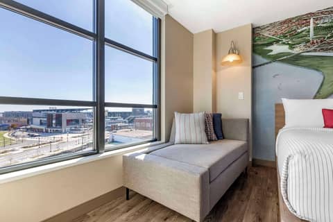 Cambria Hotel Washington D.C. Navy Yard Riverfront — photo 6