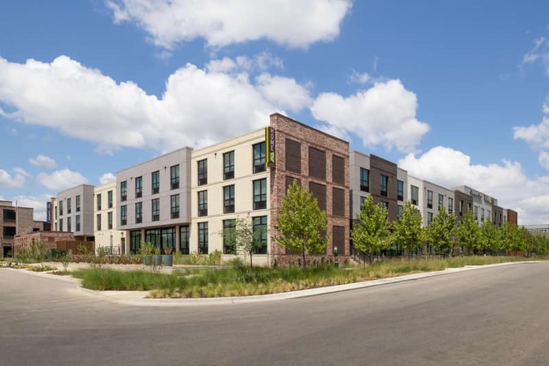 Home2 Suites By Hilton Austin Downtown East Side — building