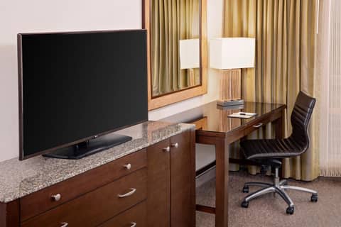 DoubleTree by Hilton Hotel Boston Bayside — photo 4
