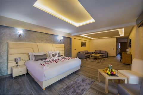 Stars Hotel & Spa — hotel room