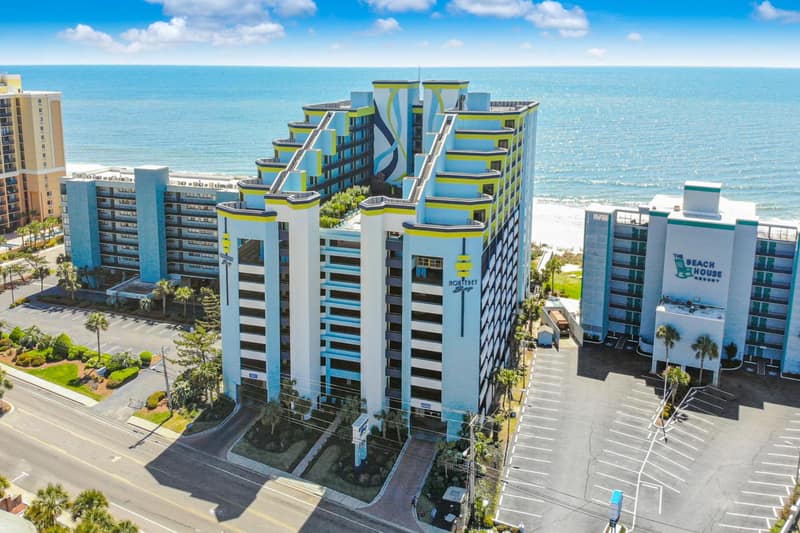 Monterey Bay Suites — building