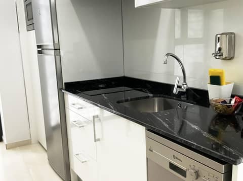 Feelathome Rivero Apartments — kitchen