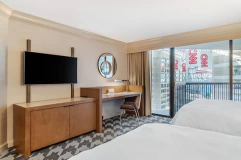 Omni Atlanta Hotel at Centennial Park — hotel room