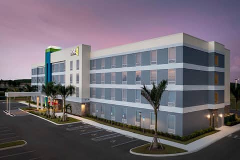Home2 Suites by Hilton Fort Myers Airport — photo 2