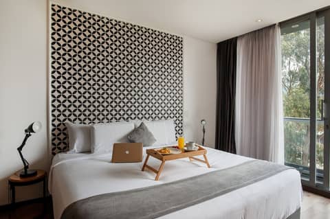 Superior Loft, 1 King Bed with Sofa bed, Courtyard View — the supplier's photographs — photo 1