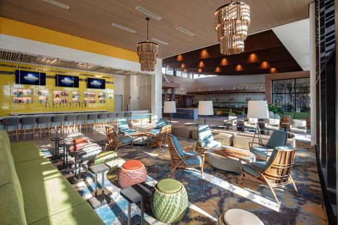 Universal’s Endless Summer Resort – Dockside Inn and Suites — photo 3