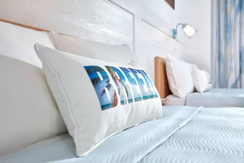 Universal’s Endless Summer Resort – Dockside Inn and Suites — photo 6