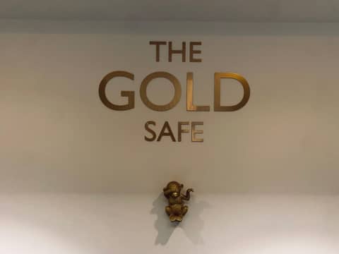 The Gold Bank — photo 3
