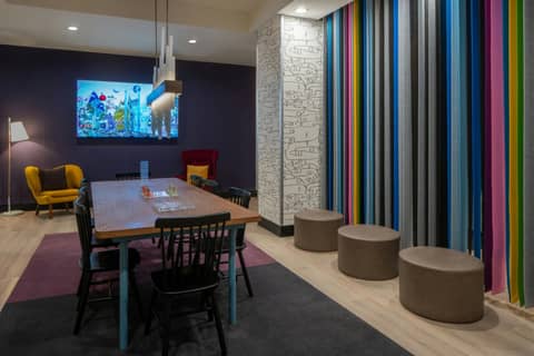 Aloft by Marriott Memphis Downtown — photo 9