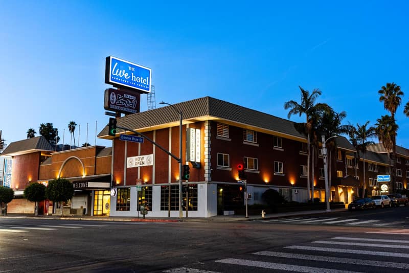 The Live Hotel — building
