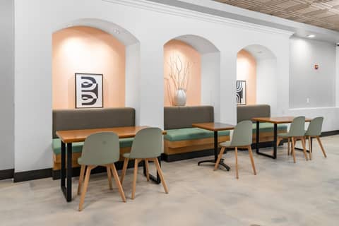 The Live Hotel — dining