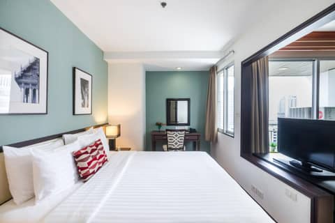 Evergreen Place Siam by UHG — photo 2