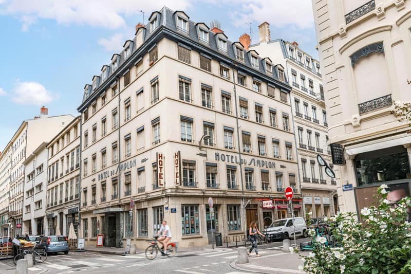 Hôtel du Simplon — building