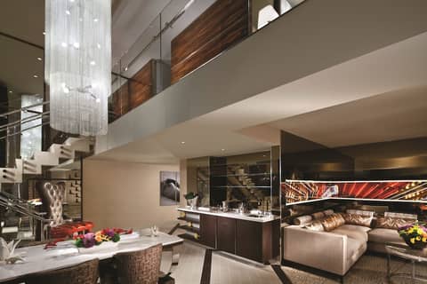 MGM Grand — lobby & lounge