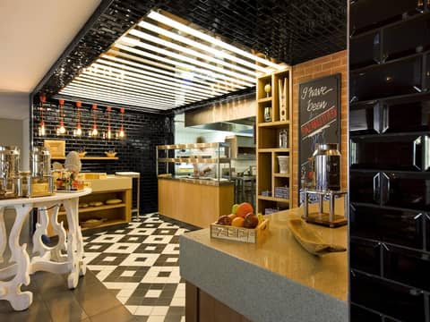 SunSquare Cape Town Gardens — kitchen